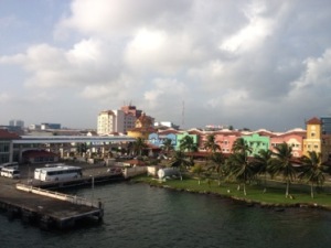 Panama-colon-port-300x225.jpg