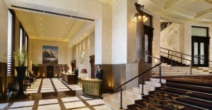 Park-hyatt-vienna-Lobby-300x156.jpg
